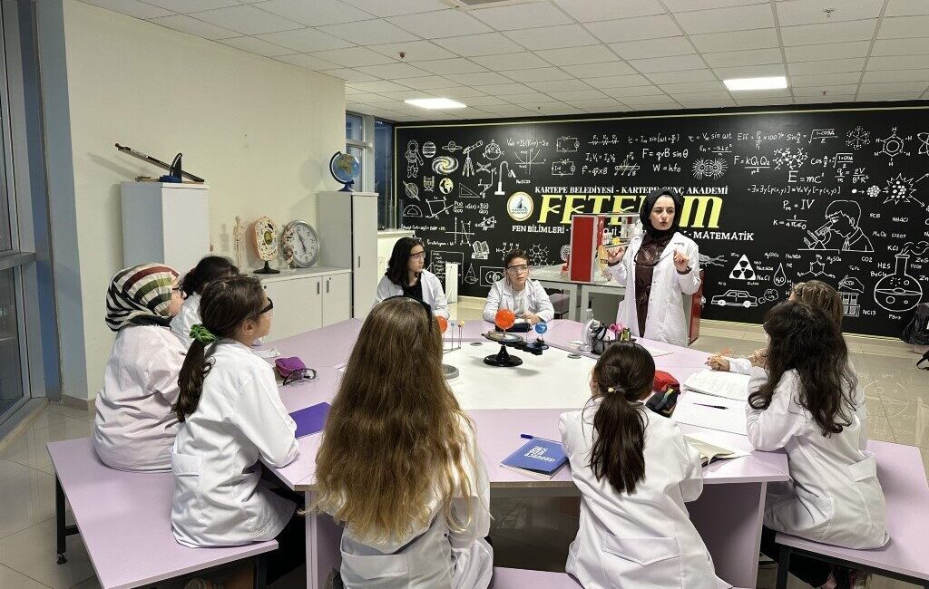 Kartepe Belediyesi Genç Akademi’de, 2025-2026 eğitim öğretim yılı için yeni