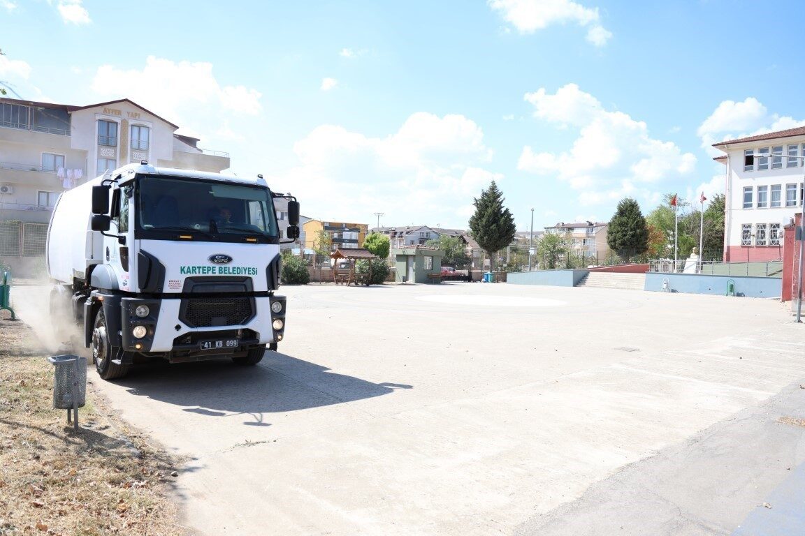 Kartepe Belediyesi, 2025-2026 eğitim ve öğretim yılı öncesinde ilçe genelindeki