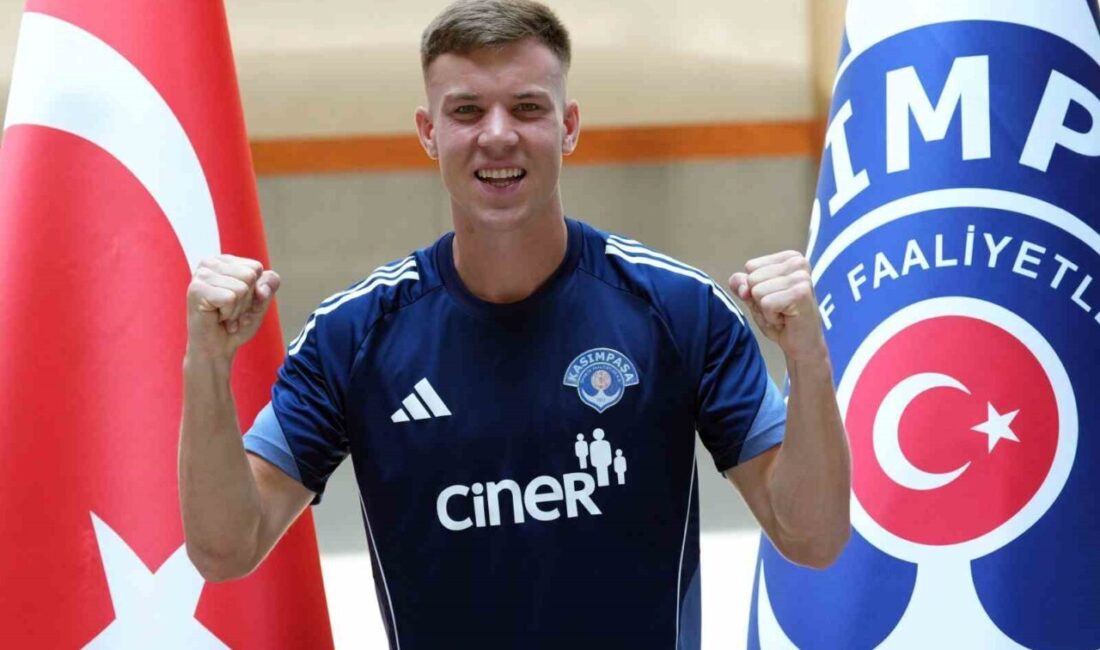 Kasımpaşa’nın İzlandalı futbolcusu Andri Baldursson, hayalinin İngiltere Premier Lig’de futbol