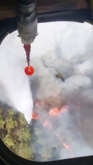 Orman Genel Müdürlüğü (OGM), Kastamonu ve Karabük’teki yangınlara havadan ve