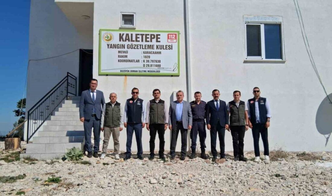 Bozüyük Kaymakamı Adem Öztürk, 1820 rakımlı Kaletepe Yangın Gözetleme Kulesinde