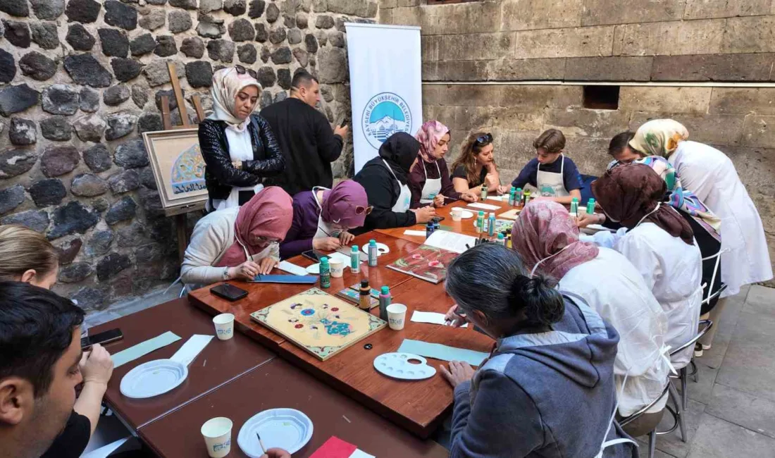 Kayseri Büyükşehir Belediyesi’nin mesleki ve kültür kuruluşu olan KAYMEK tarafından;