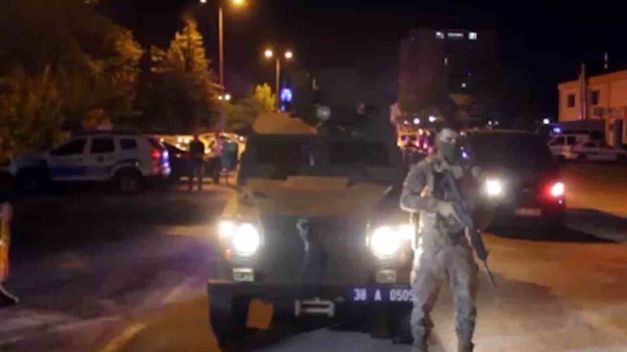 Kayseri’de Şehit İbrahim BİROL 12 Operasyonu kapsamında 30 adrese 90