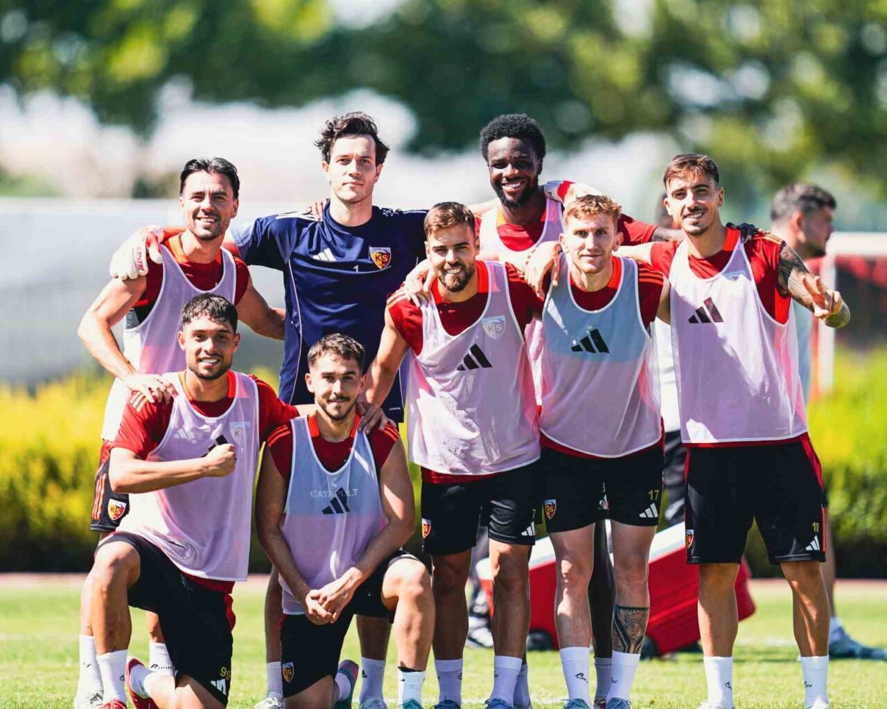 Süper Lig’de mücadele eden Kayserispor, Türkiye Futbol Federasyonu’na (TFF) 27