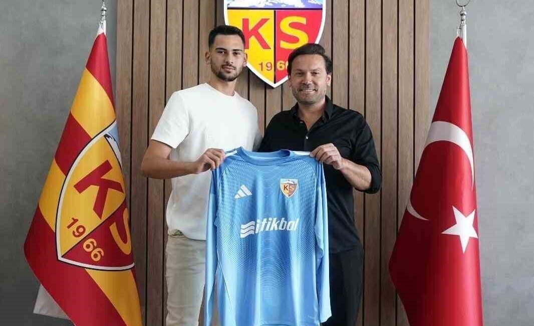 Süper Lig’de mücadele eden Kayserispor, TFF 1. Lig takımlarından Adana