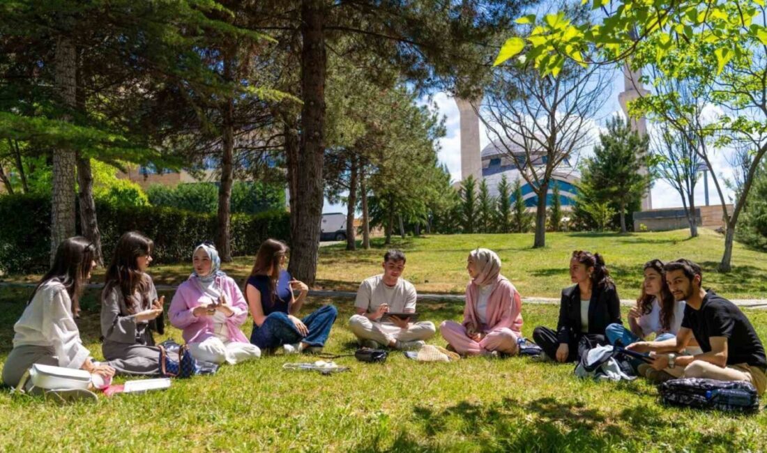 Karabük Üniversitesi (KBÜ), Avrupa Birliği tarafından desteklenen “GreenCamUz” projesiyle çevresel