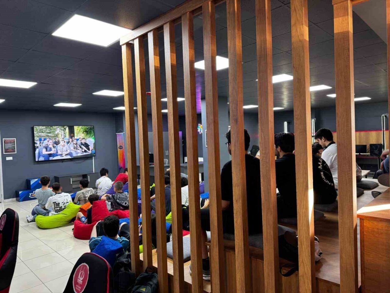 Keçiören Belediyesi, E-Spor heyecanını gençlerle yaşatmak amacıyla Prof. Dr. Tunçalp