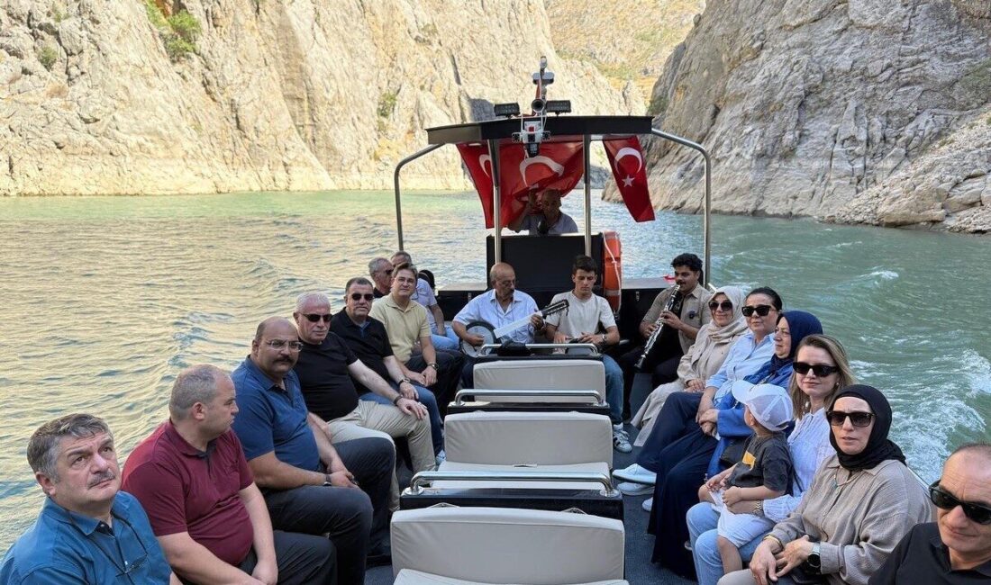 Bayburt protokolü hafta sonu Erzincan’ın Kemaliye ilçesinde güzel bir gün