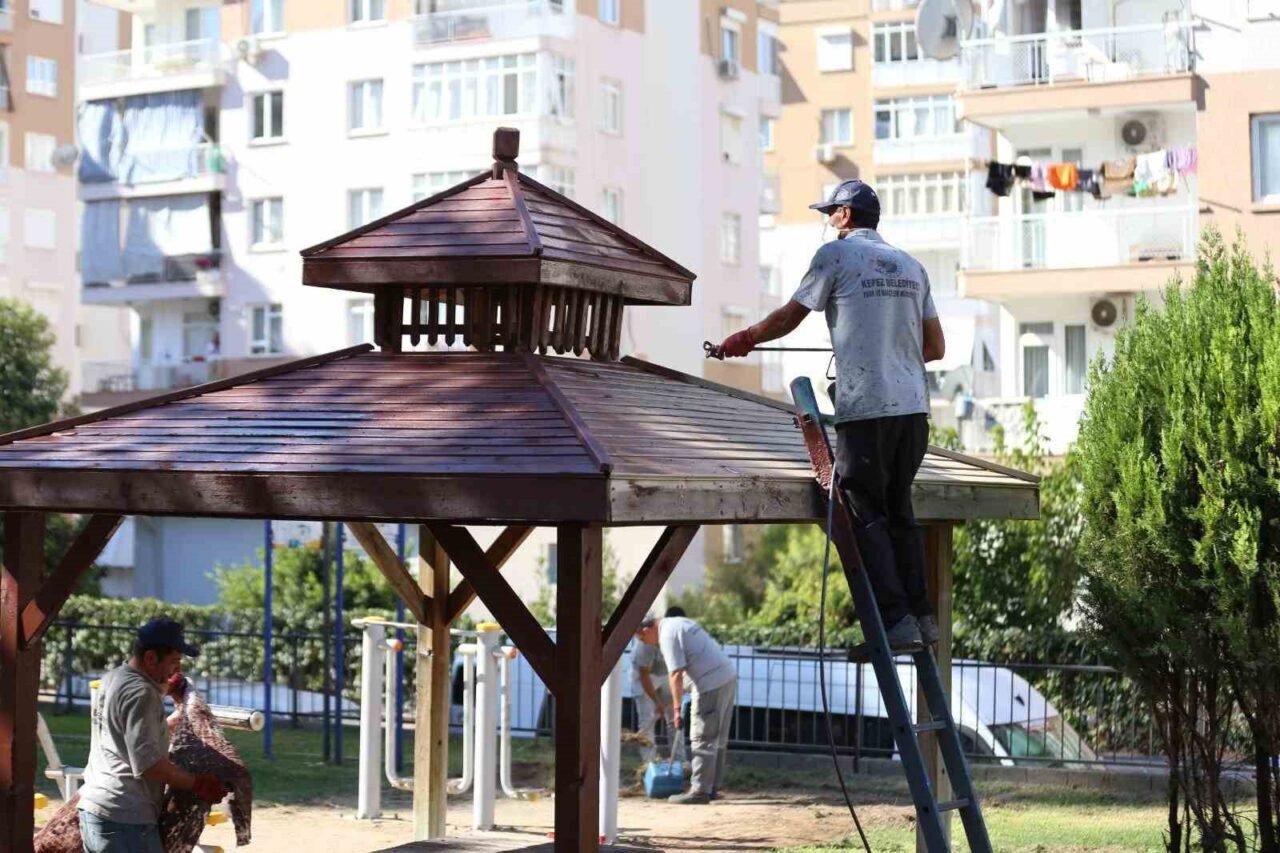 Kepez Belediyesi ekipleri, Esentepe Mahallesi’nde toplam 9 bin 854 metrekare