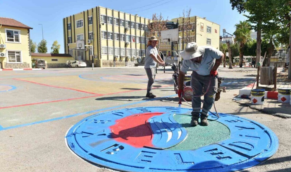 Kepez Belediyesi, yeni eğitim öğretim yılının başlamasına sayılı günler kala,