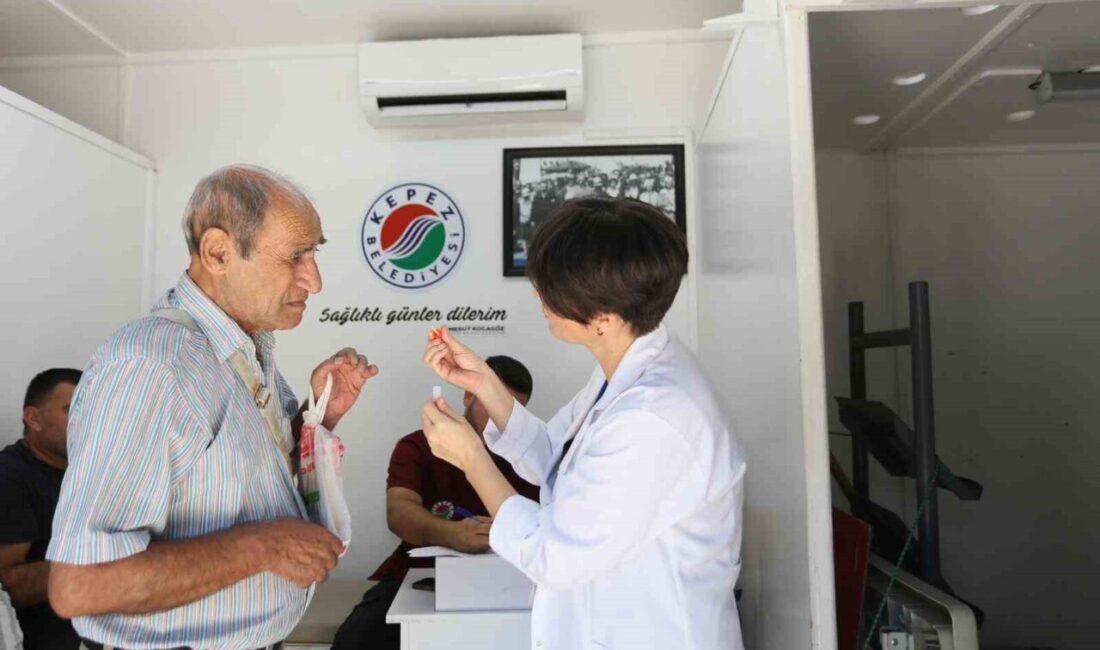 Kepez Belediyesi Sağlık Merkezi çatısı altında hizmet veren Mobil Sağlık
