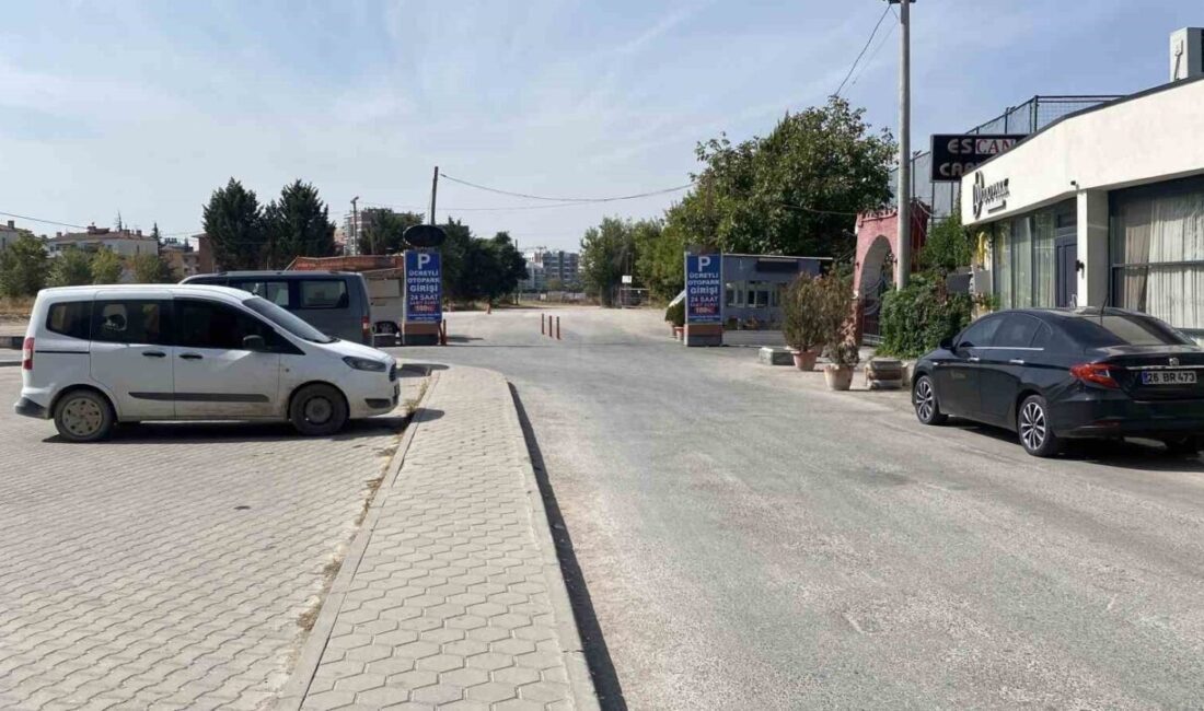 Eskişehir’de husumetlisi olduğu iddia edilen bir şahıs tarafından kereste ile