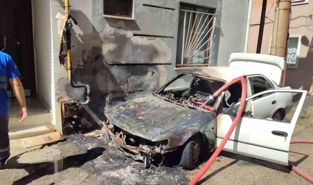 Edirne’nin Keşan ilçesinde, bir apartmanın doğal gaz hattının hemen yanında