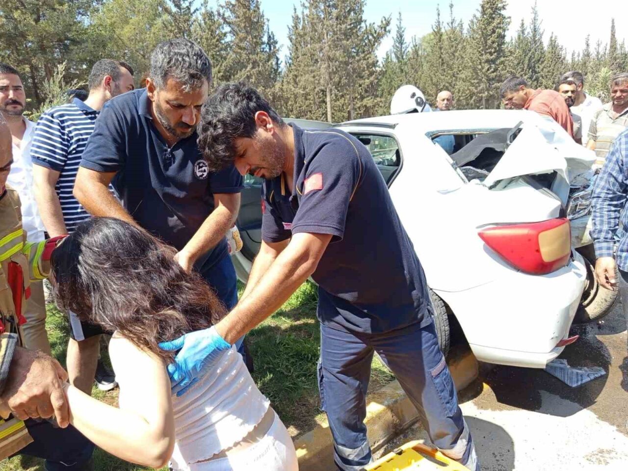 Hatay’da 4 aracın karıştığı zincirleme trafik kazasında 6 kişi yaralandı.