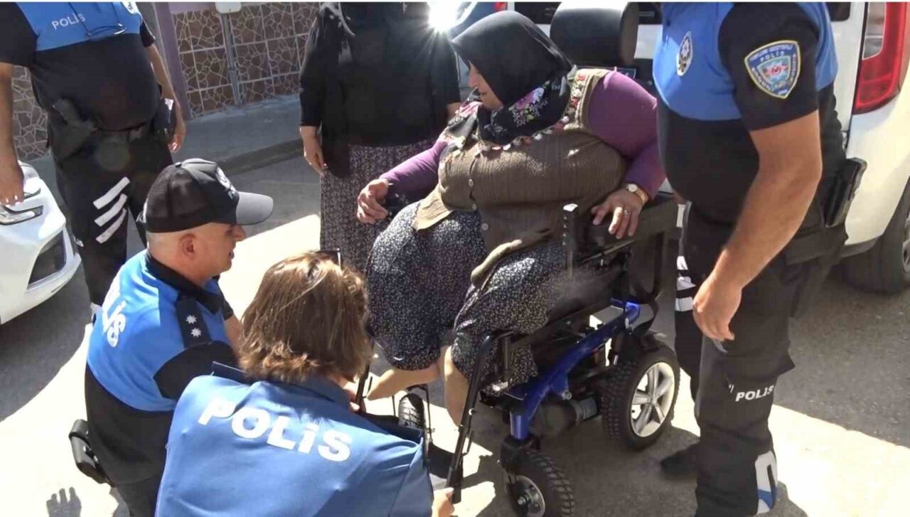 Eskişehir’de yaşayan ve 47 yıldır yürüyemeyen Zeynep İçen’in kırılan akülü