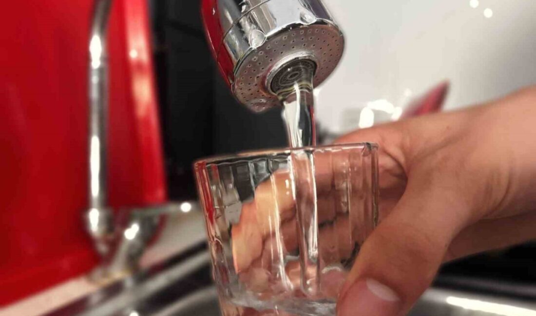 Kırklareli merkezde, ana boruda yaşanan arıza sebebiyle su kesintisi yapıldı.