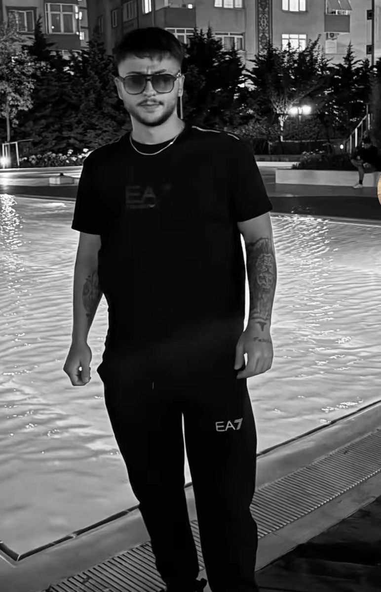 Kocaeli’nin Gebze ilçesinde aralarında “kız meselesi” yüzünden husumet bulunan iki