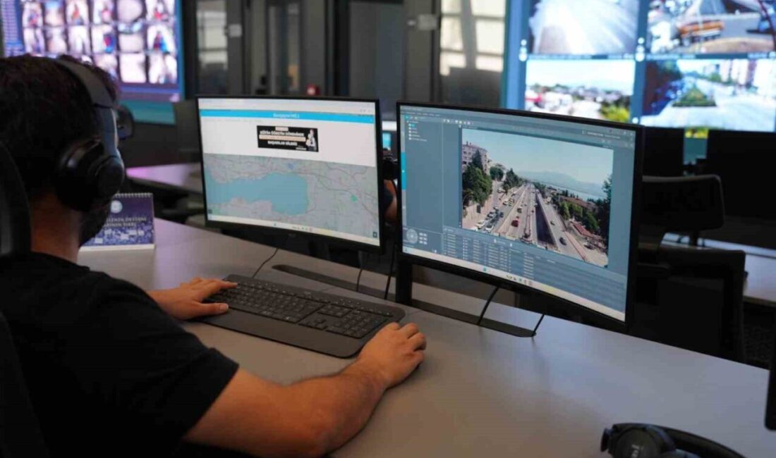 Kocaeli Büyükşehir Belediyesi Ulaşım Yönetim Merkezi, kent genelindeki ana arterleri