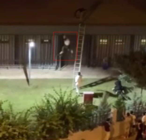 Mersin’in Mezitli ilçesinde konserde gençlere şiddet uygulayan özel güvenlik görevlisi