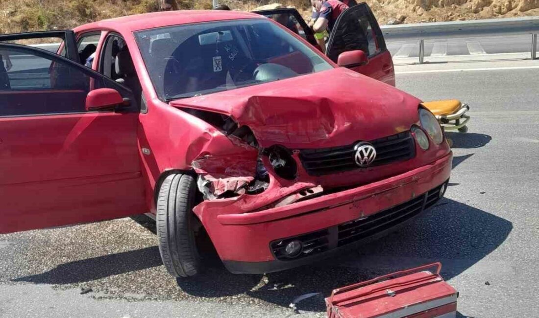 Bilecik’te seyir halinde kontrolden çıkan otomobilin bariyerlere çarpması sonucu meydana