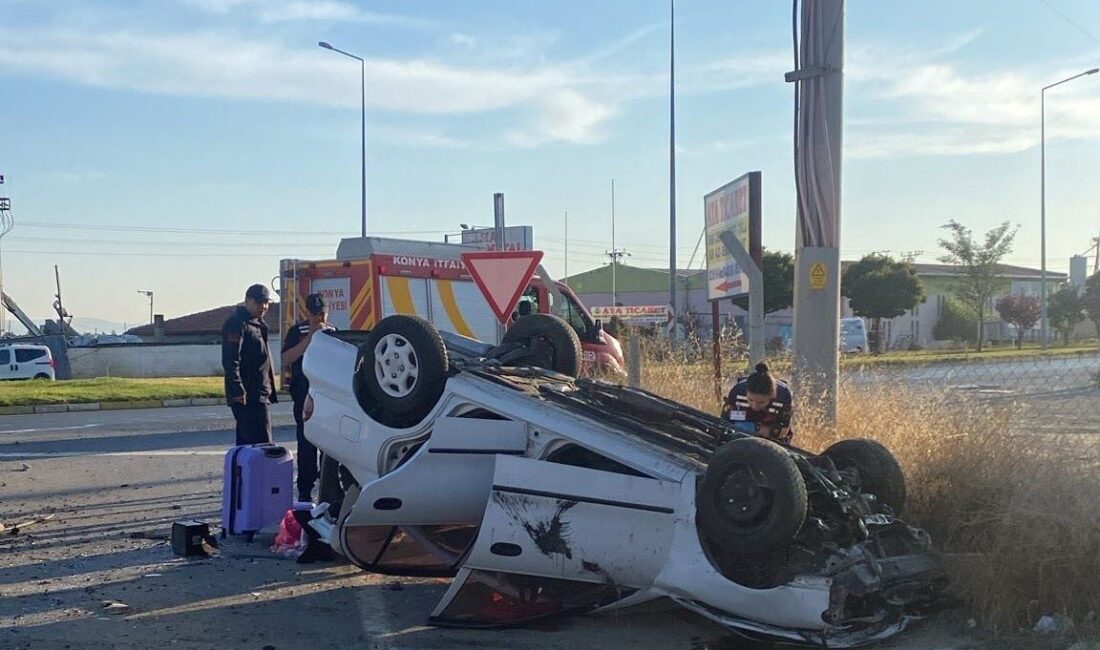 Konya’nın Akşehir ilçesinde, otomobilin takla atması sonucu 5 kişi yaralandı.