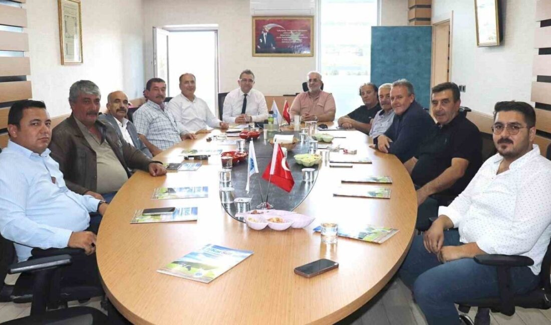 Konya’da faaliyet gösteren Süt Üreticileri Birliği başkanları, Karapınar Süt Üreticileri