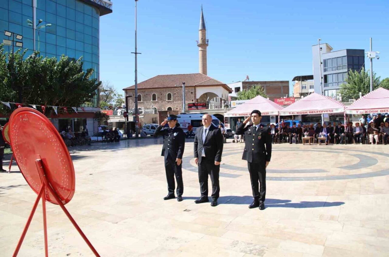 Köşk’te 19 Eylül Gaziler Günü, düzenlenen törenle kutlandı. Saygı duruşu