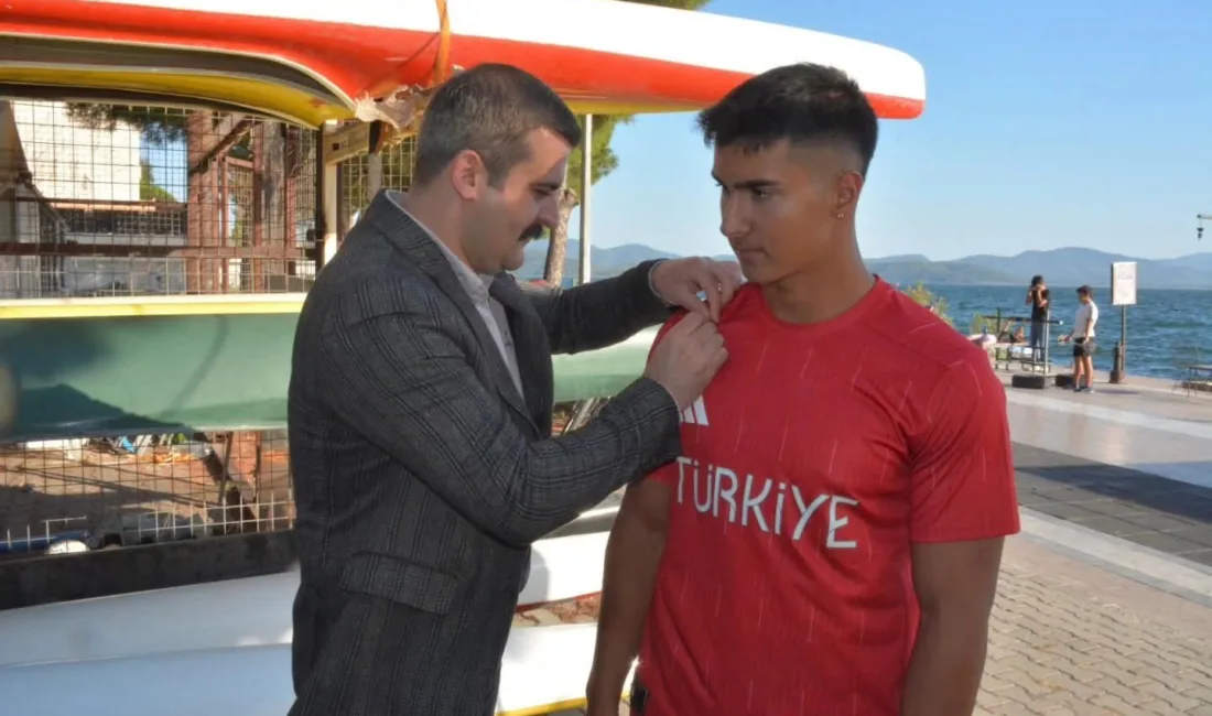 Muğla’nın Köyceğiz Kaymakamı Mert Kumcu Kano müsabakalarında Dünya Şampiyonu olan