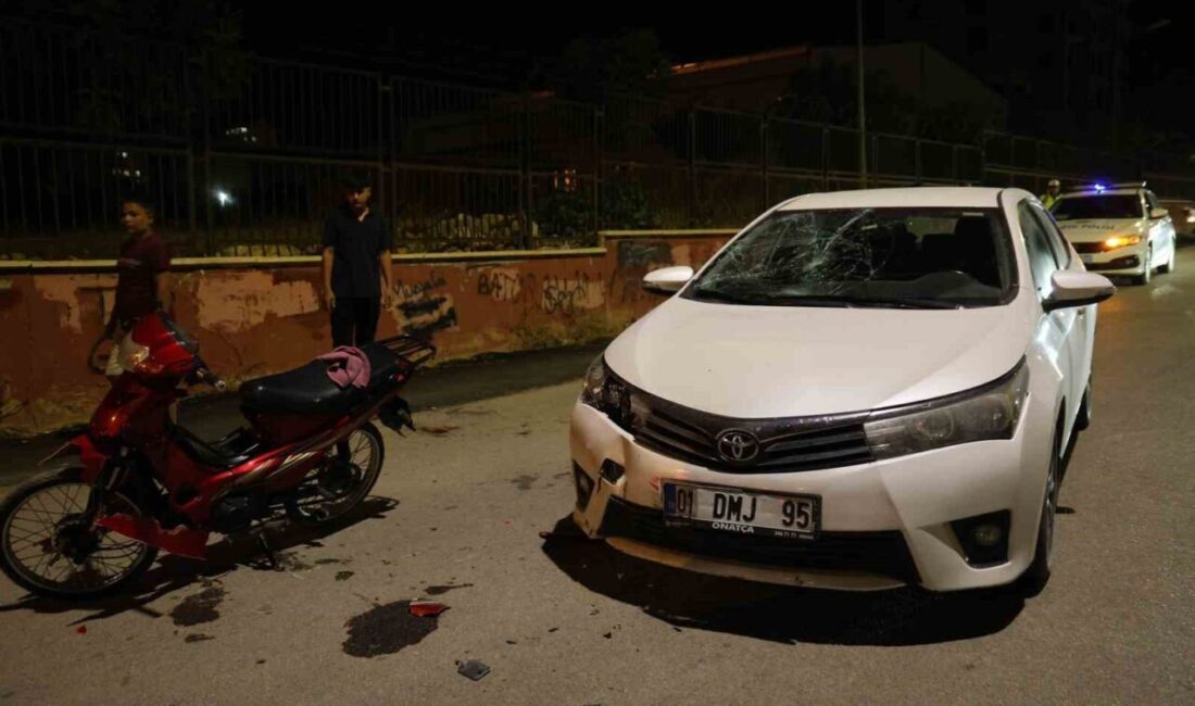 Adana’nın Kozan ilçesinde motosiklet ile otomobilin çarpışması sonucu 2 kişi