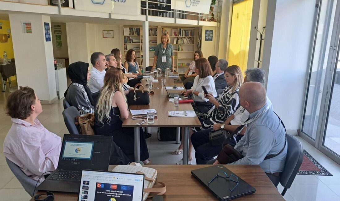 Eskişehir Aile ve Sosyal Hizmetler İl Müdürlüğü’nün öncülüğünde, kriz ve