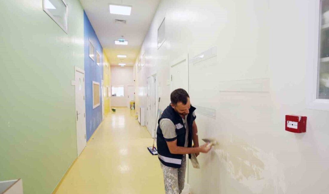 Küçükçekmece Belediyesi, öğrencilerin daha temiz, sağlıklı ve güvenli bir ortamda