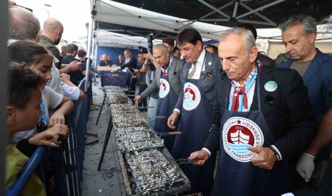 İstanbul Küçükçekmece’de düzenlenen Trabzon Rüzgarı Festivali, renkli görüntülere sahne oldu.