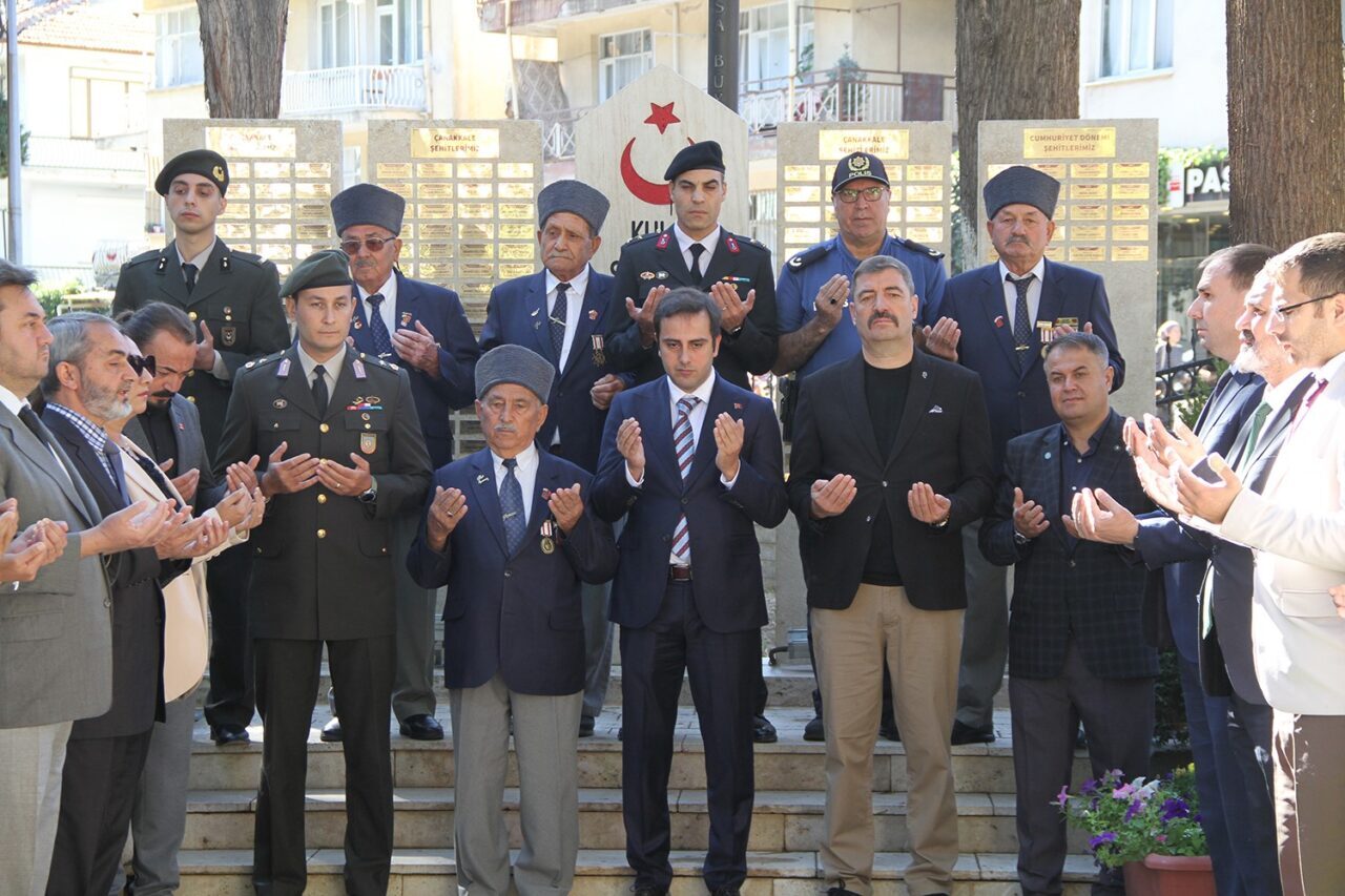 Manisa’nın Kula ve Sarıgöl ilçelerinde 19 Eylül Gaziler Günü düzenlenen