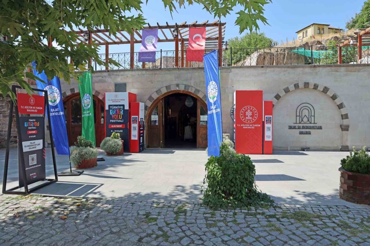 Kültür ve Turizm Bakanlığı tarafından düzenlenen Kültür Yolu Festivalinin Kayseri