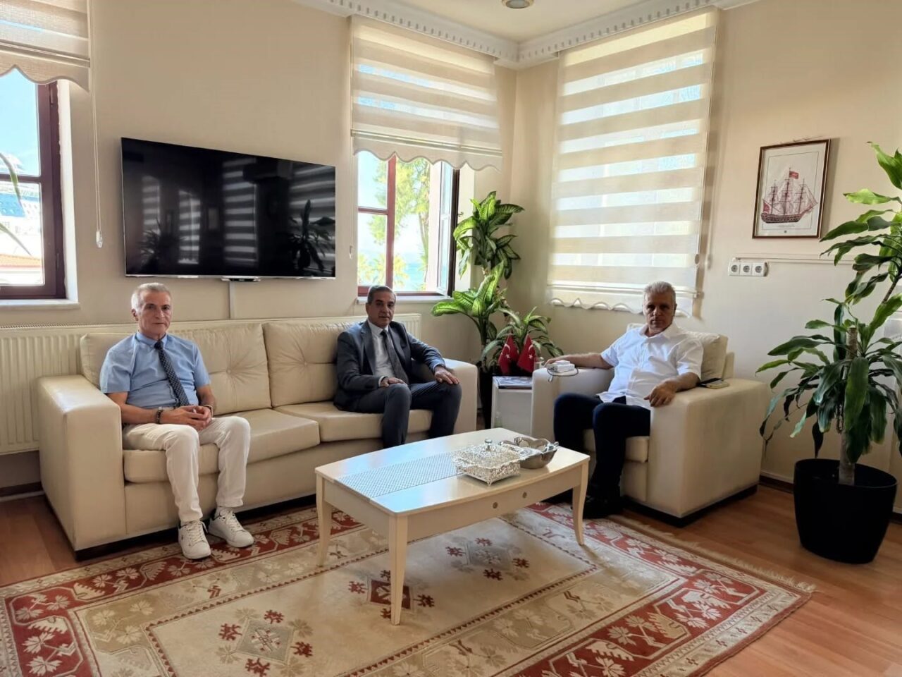 Aydın İl Tarım ve Orman Müdürü Ayhan Temiz, Kuşadası Kaymakamı