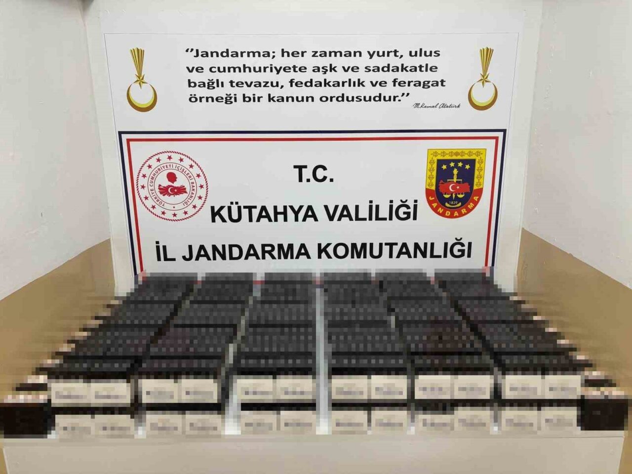 Kütahya İl Jandarma Komutanlığı ekipleri tarafından düzenlenen kaçakçılık operasyonunda, 79