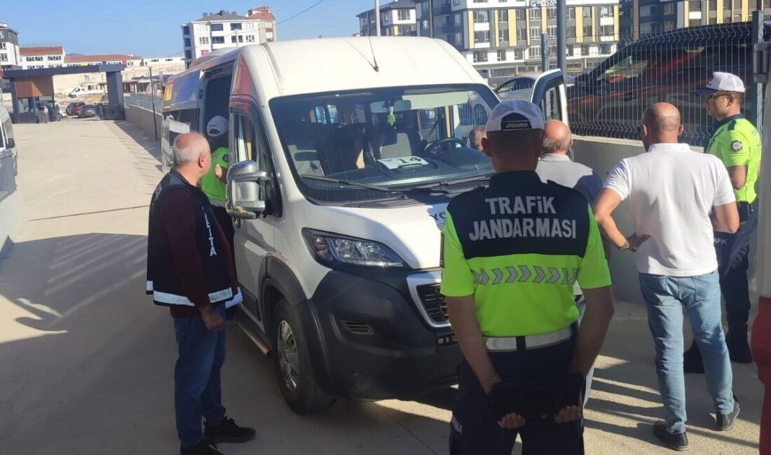 Kütahya’da öğrencilerin güvenli ve konforlu bir şekilde okullarına ulaşmalarını sağlamak