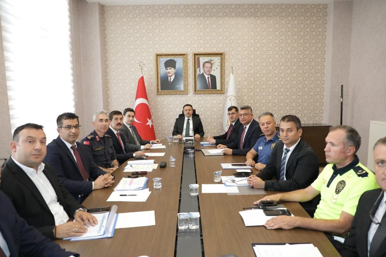 Kütahya Dumlupınar Üniversitesi (DPÜ) ve Kütahya Sağlık Bilimleri Üniversitesi (KSBÜ)