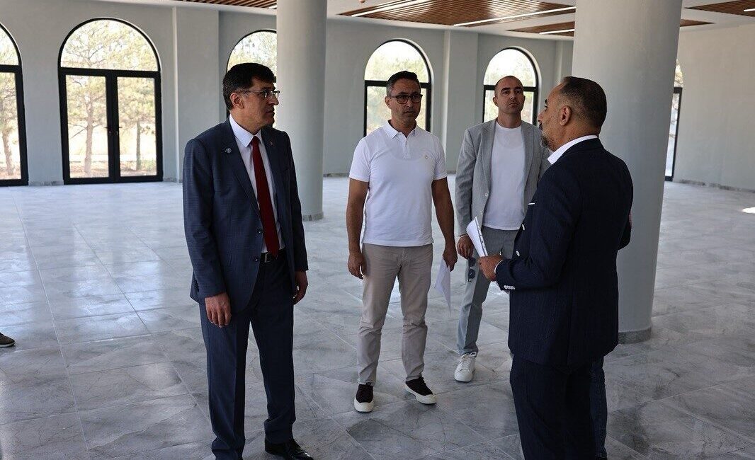 Kütahya Belediye Başkanı Eyüp Kahveci, Halil İbrahim Yılmaz El Sanatları