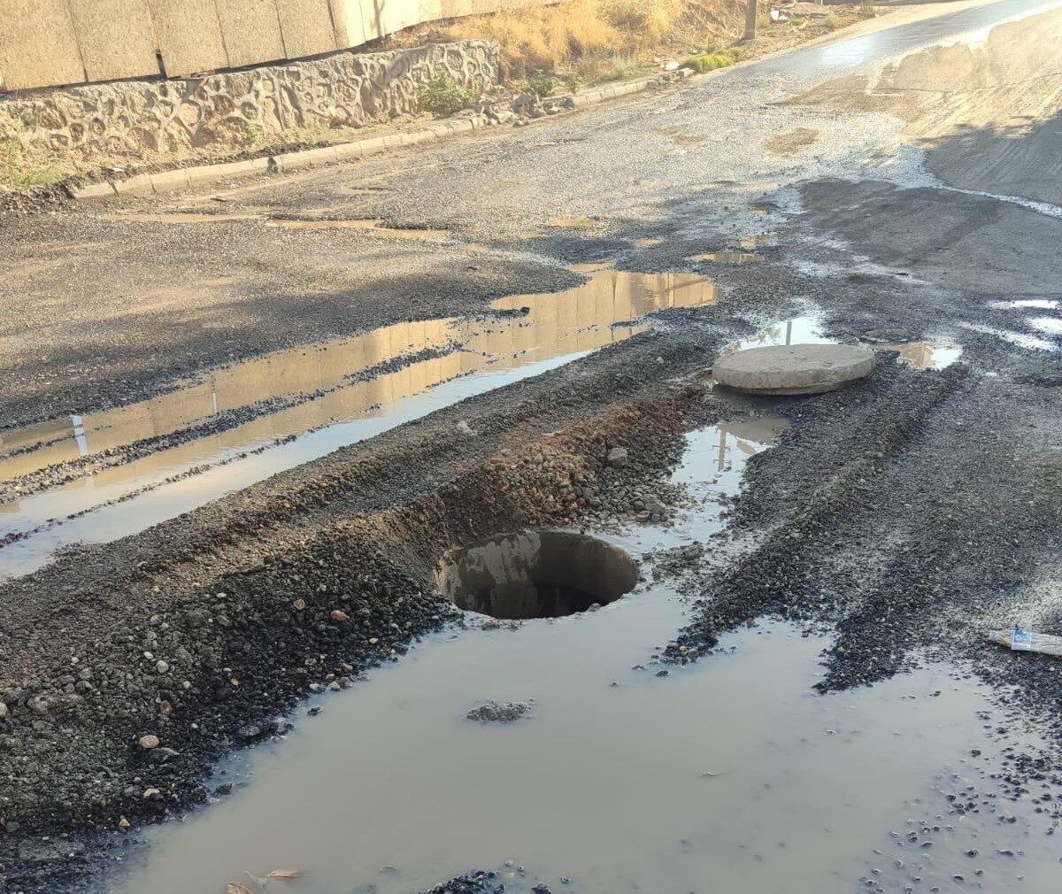 Adıyaman’da, üzeri açık bırakılan lağım çukuru tehlike saçıyor. Adıyaman merkez