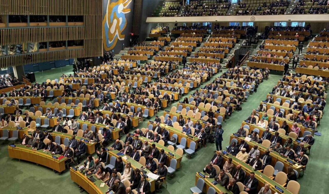 Fransa Cumhurbaşkanı Emmanuel Macron’un Filistin Devleti’ni resmen tanıdıklarını açıklamasının ardından