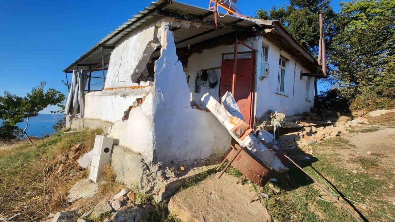 Bursa’nın Yenişehir ilçesinde maden firmasının çalışmaları köyü tehdit etmeye devam