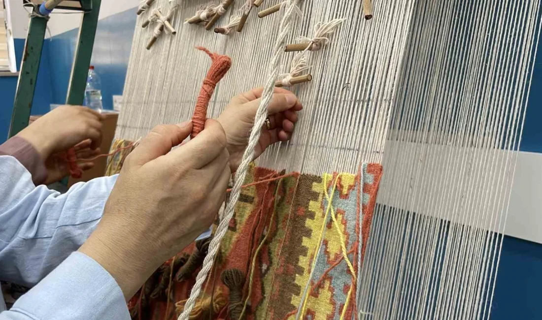 Sivas’ta geleneksel el dokuma sanatının en güzel örneklerinden biri olan