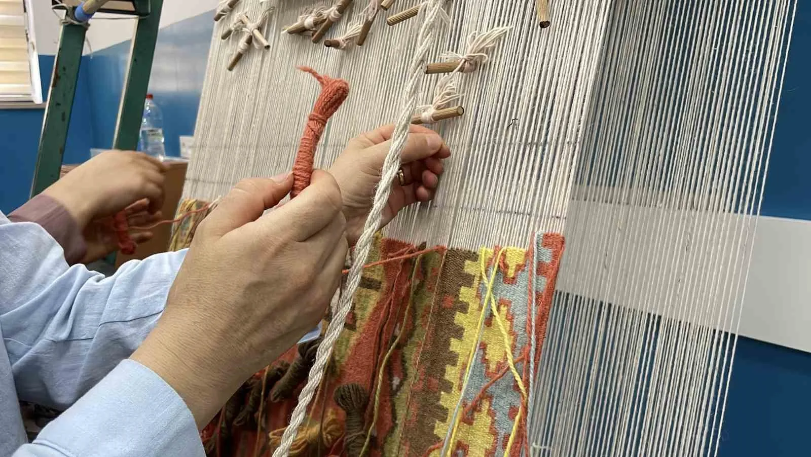 Sivas’ta geleneksel el dokuma sanatının en güzel örneklerinden biri olan