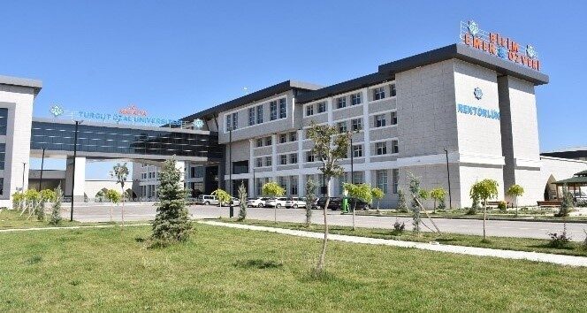 Malatya Turgut Özal Üniversitesi Kayısı ve Kayısı Ürünleri Geliştirme Uygulama