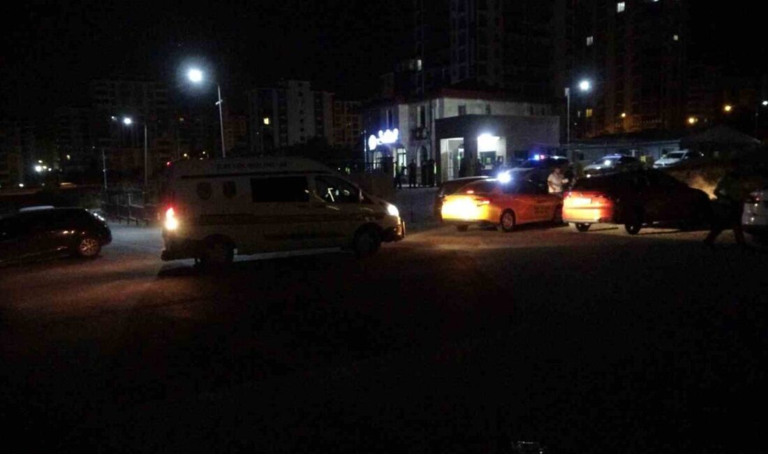 Malatya’nın Yeşilyurt ilçesinde trafikte başlayan tartışma, polis merkezi çıkışında yeniden