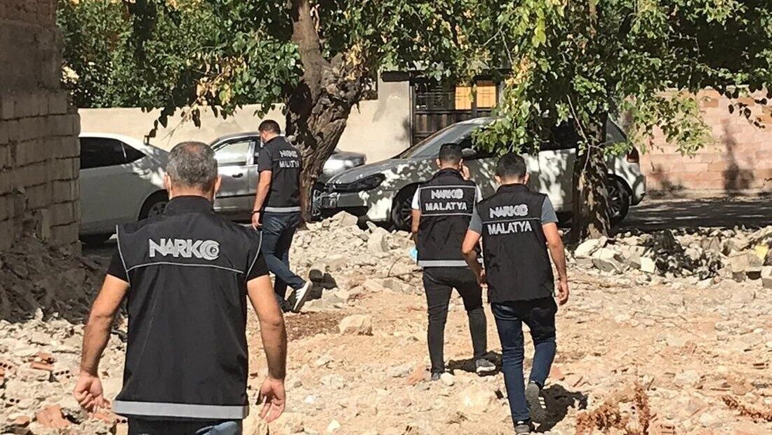 Malatya’da huzur ve güvenliğin sağlanmasına yönelik geniş çaplı asayiş uygulamaları