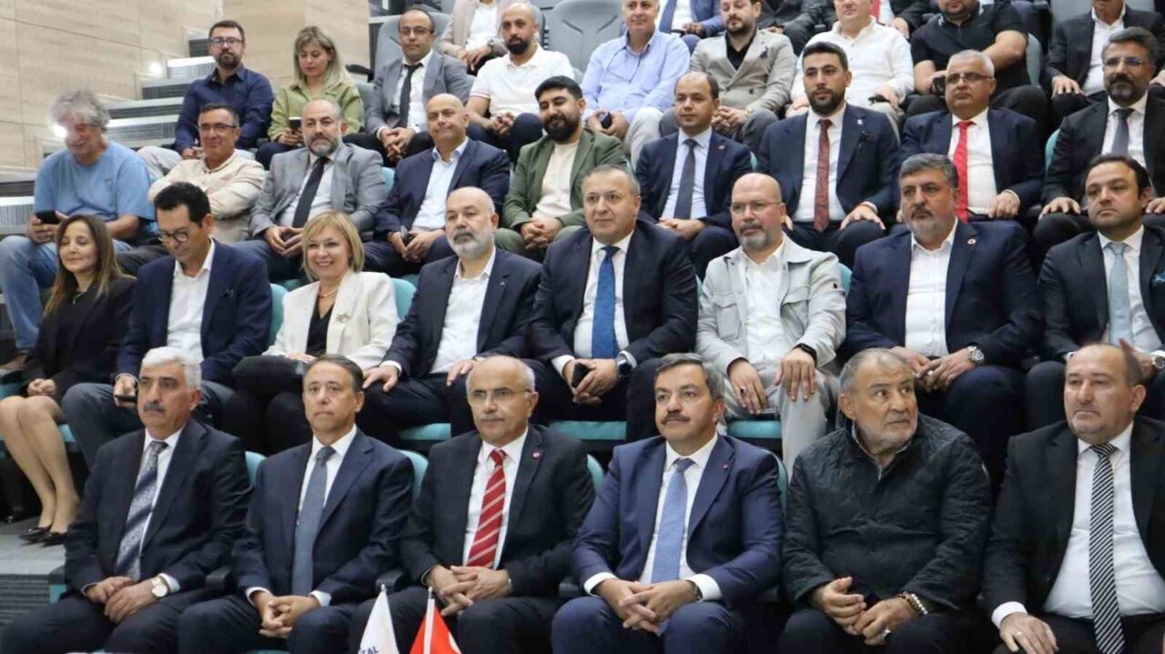 Malatya Turgut Özal Üniversitesi Yeşilyurt Yerleşkesinde yer alan Sanat, Tasarım