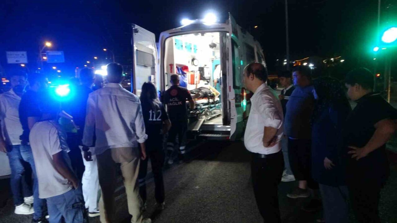 Malatya’da otomobil ile motosikletin karıştığı trafik kazasında 2 kişi yaralandı.