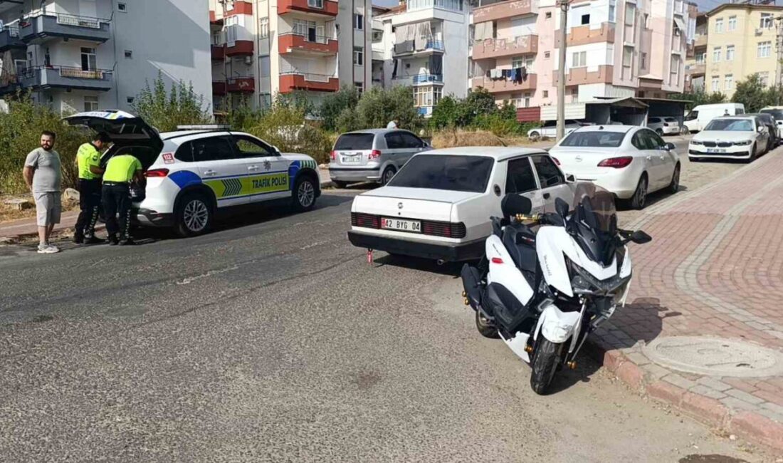 Manavgat’ta motorlu bisiklet ile otomobilin çarpışması sonucu meydana gelen trafik